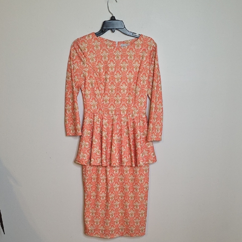 Chic DAINTY JEWELLS Patterned Peplum Dress SIZE SMALL